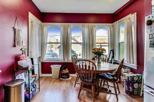 3831 Central Park Ave, Chicago IL 60618-4102 exterior