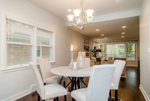 3927 Lawndale Ave, Chicago IL  60618-3107 exterior