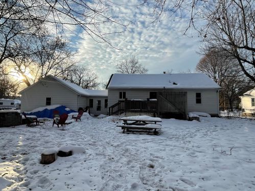 6710 Paris Ave, Grand Rapids MI 49548-6951 exterior