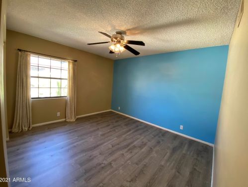 15814 38 Dr, Phoenix AZ 85053-3757 exterior