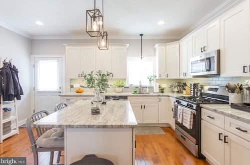 1233 Lawrence St, Philadelphia PA 19140-3348 exterior