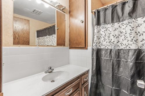 1163 County Rd B, Saint Paul MN 55113-4302 exterior