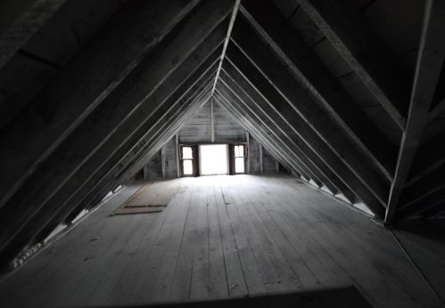 106 Meinecke Ave, Milwaukee WI 53212-3231 exterior