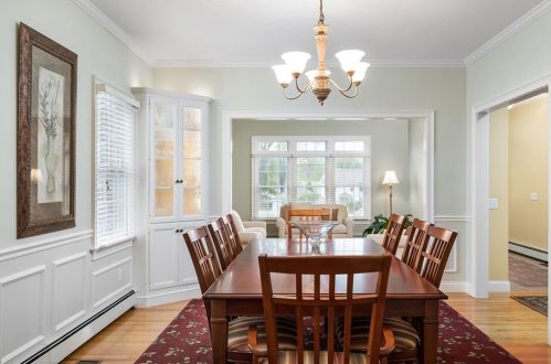 97 Gaskill St, Woonsocket RI 02895-1011 exterior