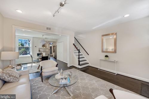 210 N St, Washington DC  20001-3534 exterior