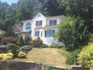 13 Brownstone Ter, Paterson, NJ 07506-3448