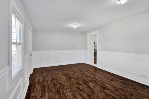 7112 Rhodes Ave, Chicago IL  60619-1114 exterior