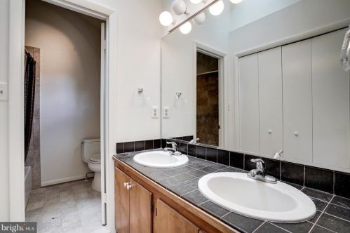 1519 Emerson Ave, Mc Lean VA  22101-5708 exterior