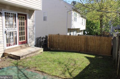 1123 Varney St, Washington DC 20032-4381 exterior