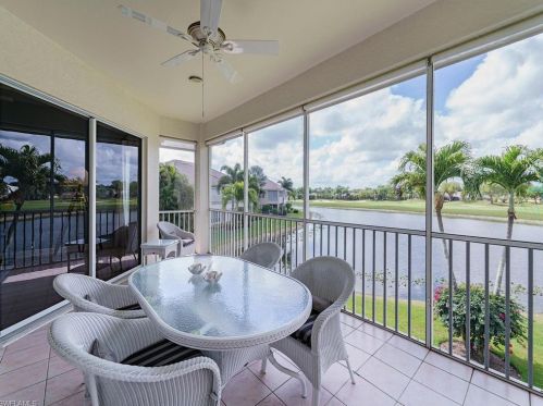 3211 Lancaster Dr, Naples, FL 34105-5676