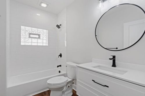 7716 Westmoreland Ave, Pittsburgh PA 15218-2130 exterior