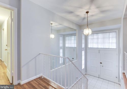 1303 Elsinore Ave, Mc Lean, VA 22102-2702