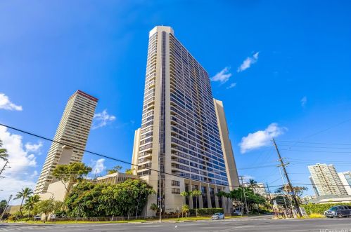 2499 Kapiolani Blvd, Honolulu HI  96826-5310 exterior