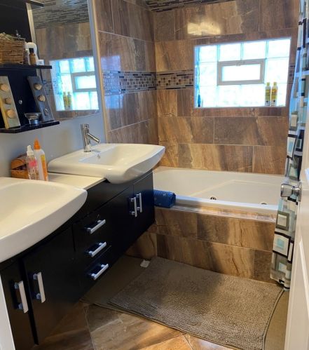 8240 Bishop St, Chicago IL 60620-3925 exterior