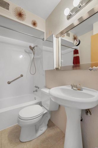 3757 French Ave, Saint Louis MO 63116-4044 exterior