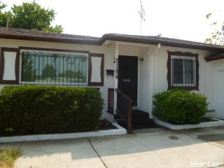 2164 Ferran Ave, Sacramento CA  95832-1237 exterior