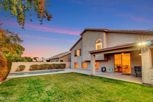 4402 Linda Ln, Chandler AZ 85226-5852 exterior