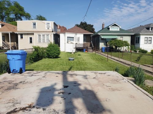 7718 Laflin St, Chicago IL 60827-5710 exterior