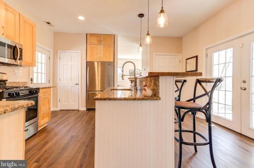 7509 Jackson Ave, Silver Spring MD 20912-5707 exterior