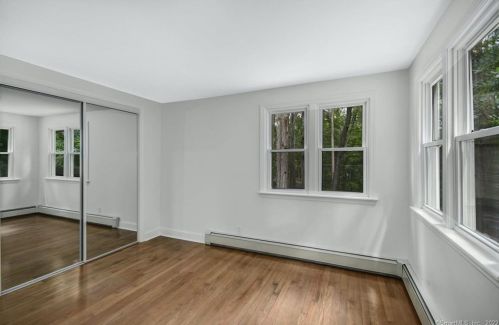 562 Branchville Rd, Ridgefield CT  06877-6030 exterior