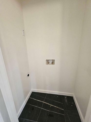 1497 Elizabeth Ln, Atlanta GA 30339-5324 exterior