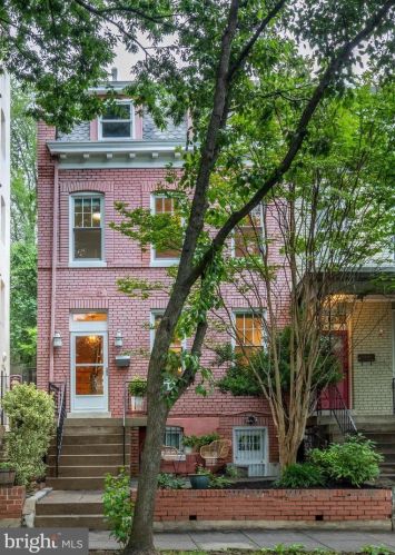 3107 17th St, Washington, DC 20018-3817