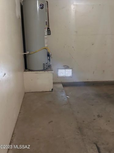 1765 Ransom Oaks Dr, Tucson AZ 85746-3173 exterior