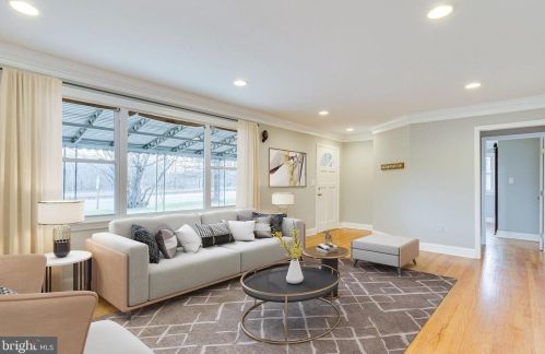 2254 Solomons Is Rd, Huntingtown MD 20639-8873 exterior