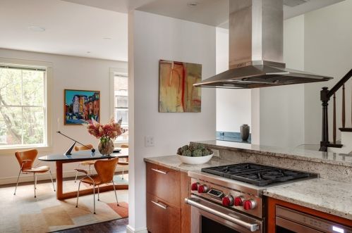 31 Russell St, Boston MA exterior