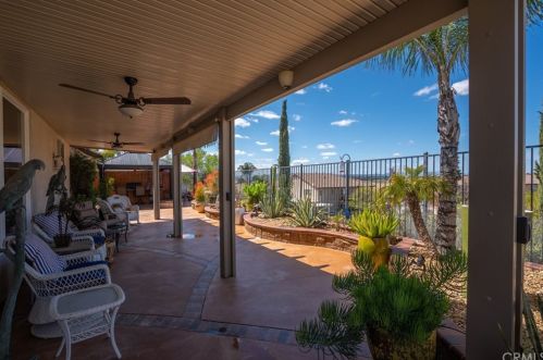 44374 Nighthawk Pass, Temecula CA 92592-1315 exterior