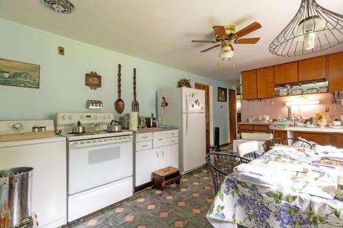 11 Lyman Dr, Torrington CT 06790-4115 exterior