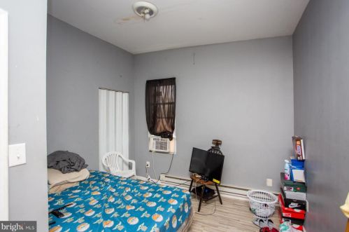 3662 Frankford Ave, Philadelphia PA 19134-2131 exterior