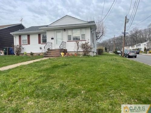 65 Block Ave, Iselin NJ  08830-1803 exterior