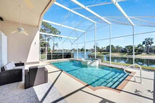 7863 Berkshire Pines Dr, Naples, FL 34104-7442