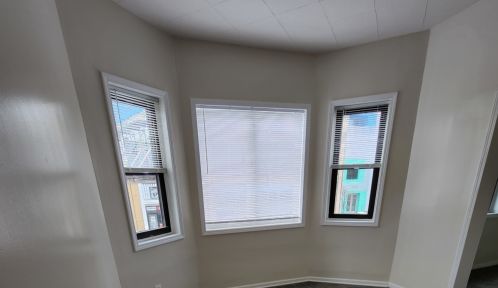 4017 Elston Ave, Chicago IL  60618-2121 exterior