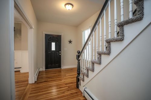 16 Livermore St, Wilton NH 03086-5502 exterior