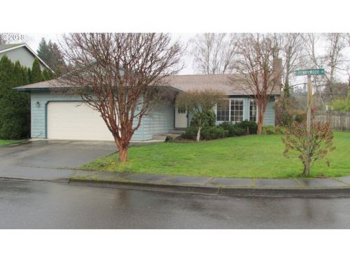 4502 Pennywood Dr, Portland, OR 97222-3119