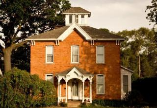 461 Webster Ave, Meskegon, MI 49440-1047