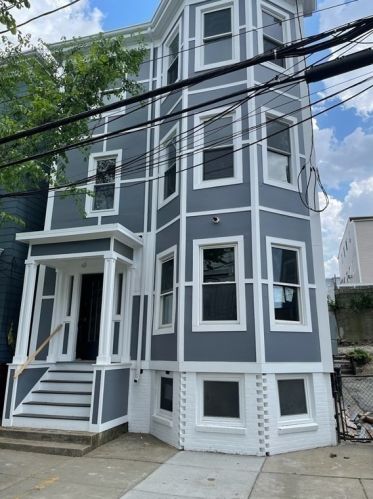 69 Falcon St, Boston MA exterior