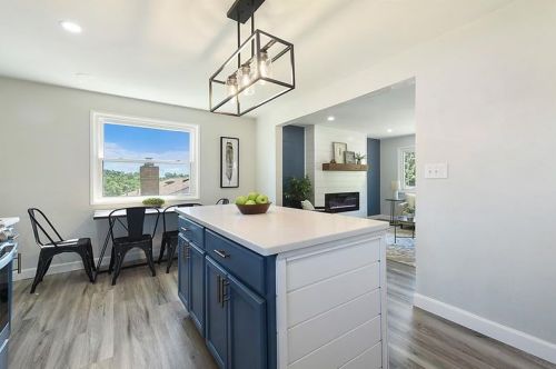 4985 Aspen St, Pittsburgh PA  15122-1250 exterior