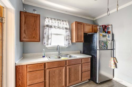 403 Jackson St, Waukegan IL 60085-6341 exterior