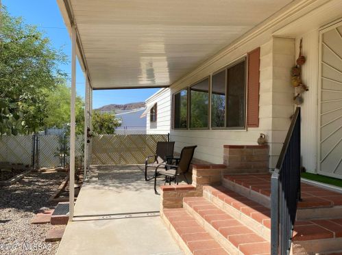 5712 Diamond K St, Tucson, AZ 85713-4469