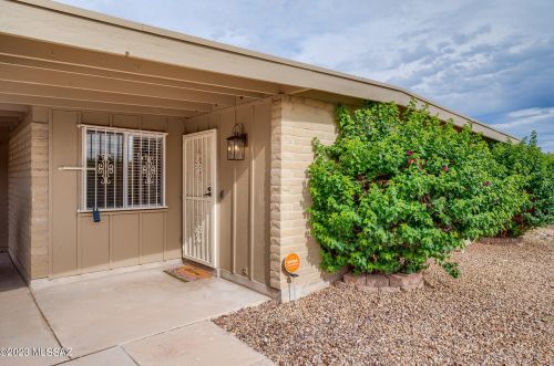 2542 Bonanza Ave, Tucson, AZ 85749-9309