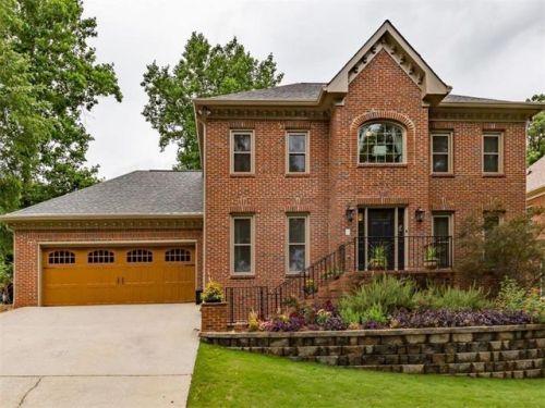 2824 Livsey Woods Dr, Tucker, GA 30084-2584