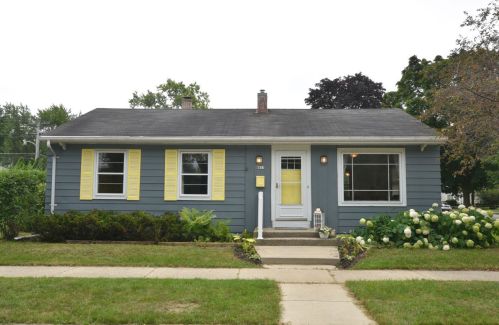 8835 Townsend St, Milwaukee, WI 53222-3654