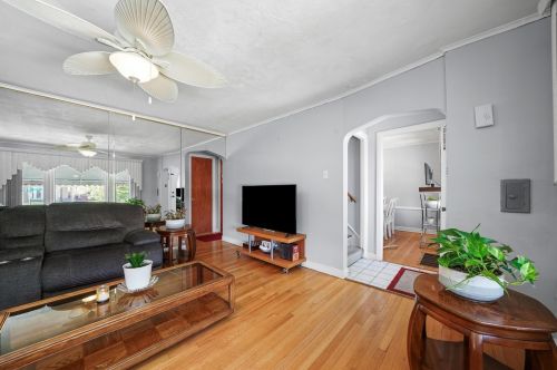 8830 Winchester Ave, Chicago IL  60620-5447 exterior