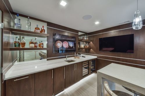 130 Aurora Ave, Naperville IL 60540-6503 exterior