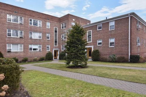 33 Grand St, Mount Vernon NY 10552-2247 exterior