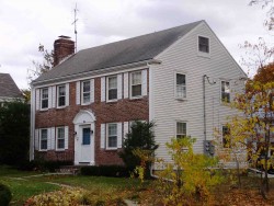 1136 Walnut St, Newton, MA 02461-1261