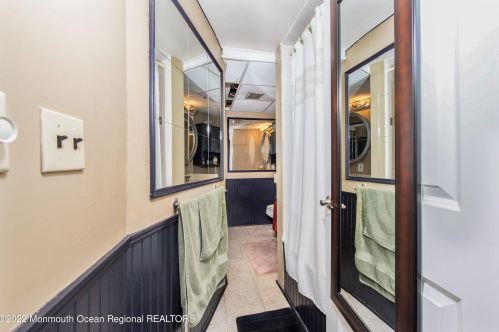 328 Barbara Dr, Point Pleasant Beach NJ 08742-2108 exterior